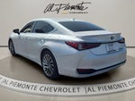 2019 Lexus ES 300h Luxury
