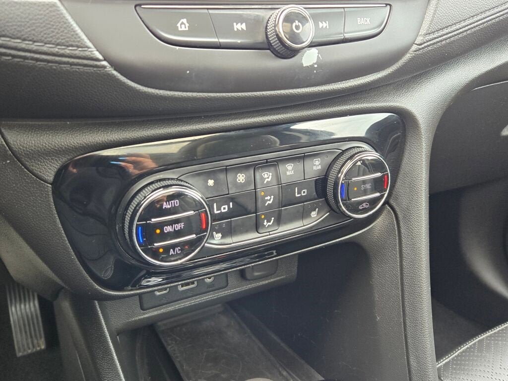 2020 Buick Encore GX Essence