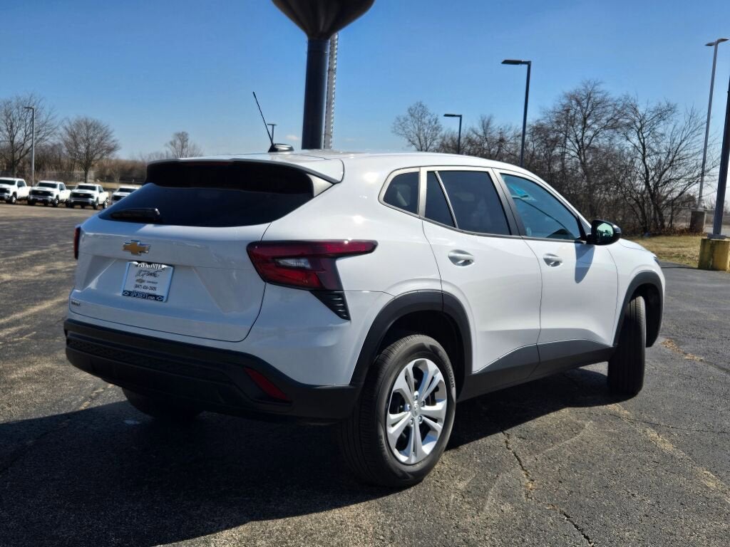 2024 Chevrolet Trax LS
