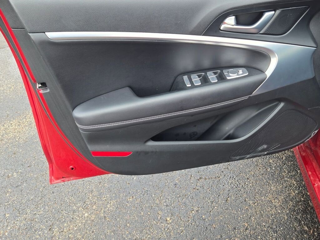 2023 Genesis G70 2.0T AWD