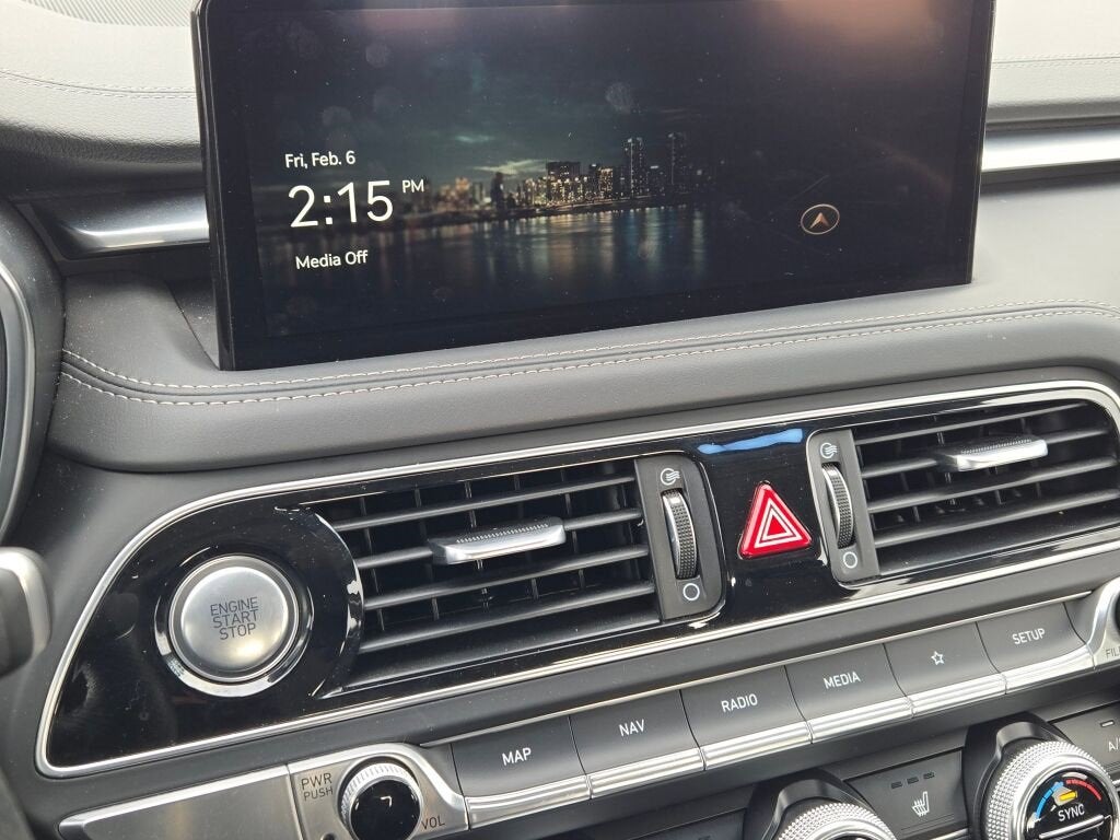 2023 Genesis G70 2.0T AWD