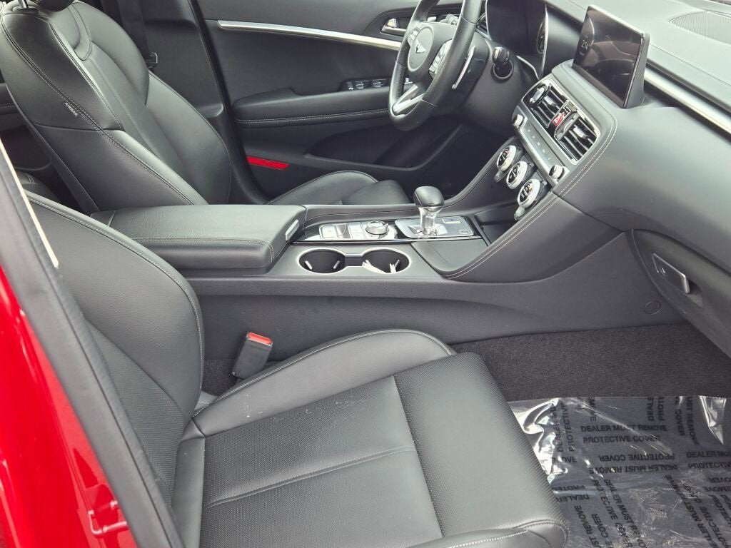 2023 Genesis G70 2.0T AWD