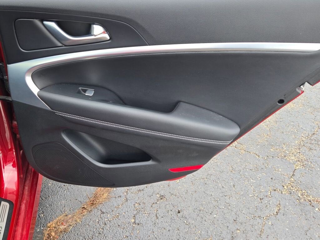 2023 Genesis G70 2.0T AWD