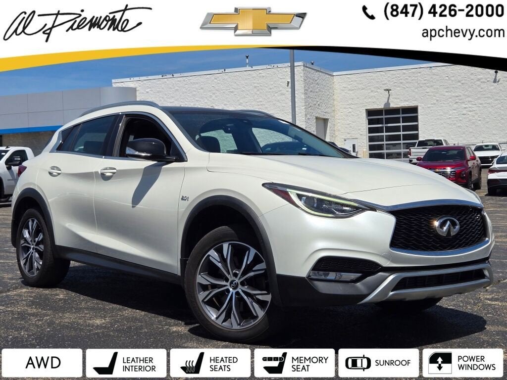 2018 INFINITI QX30 Premium