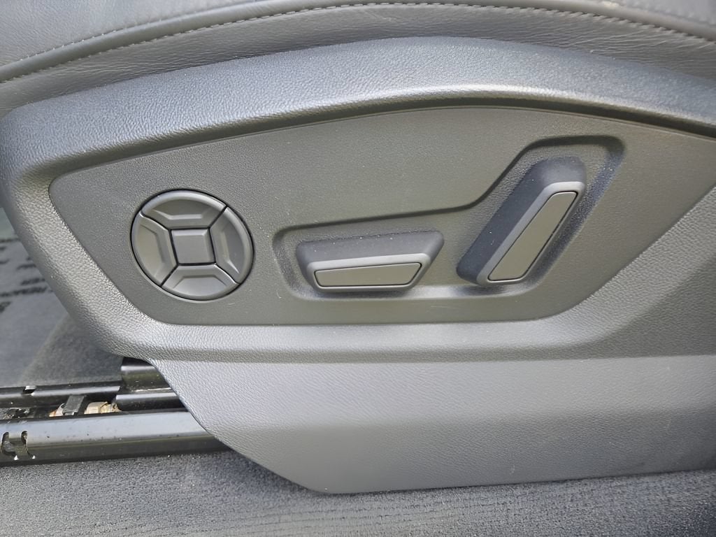 2022 Audi Q7 Premium Plus 55 TFSI quattro Tiptronic
