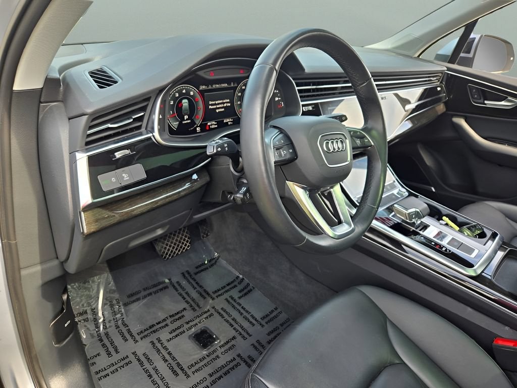 2022 Audi Q7 Premium Plus 55 TFSI quattro Tiptronic