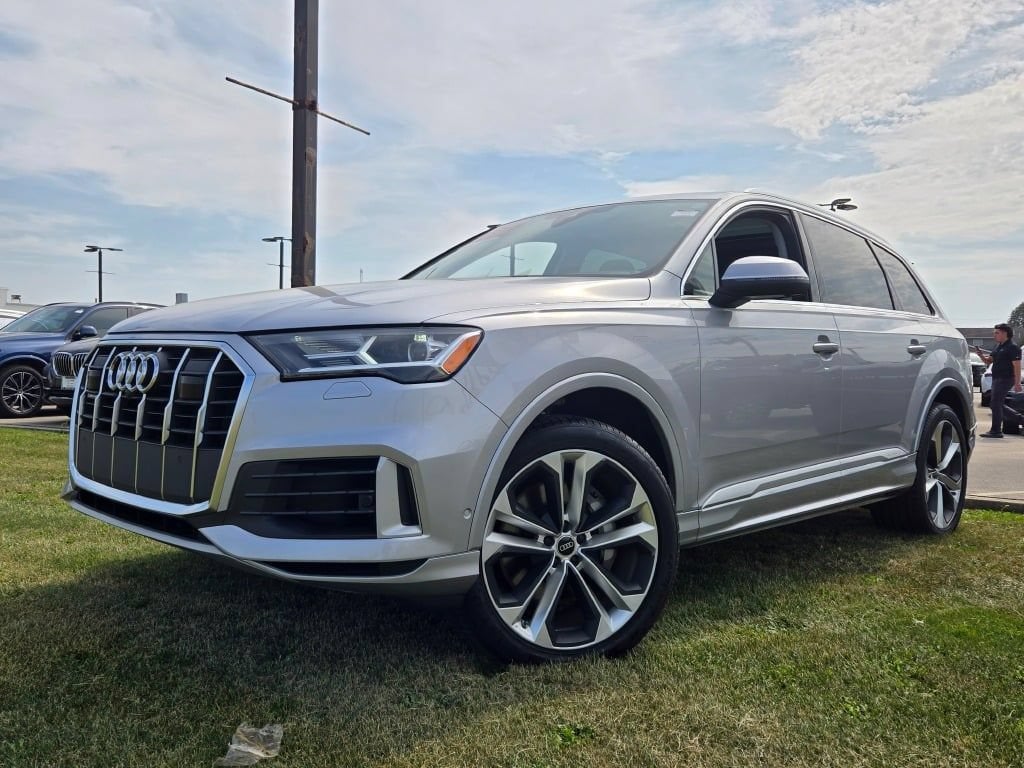 2022 Audi Q7 Premium Plus 55 TFSI quattro Tiptronic