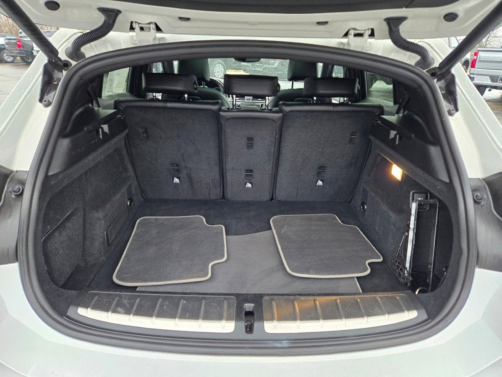 2022 BMW X2 xDrive28i