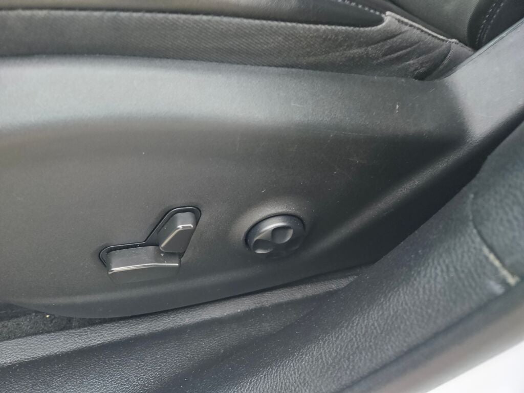 2021 Jeep Cherokee Altitude