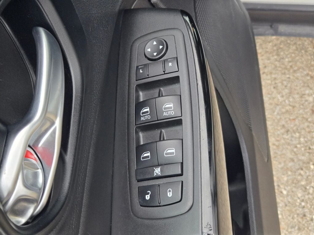 2021 Jeep Cherokee Altitude