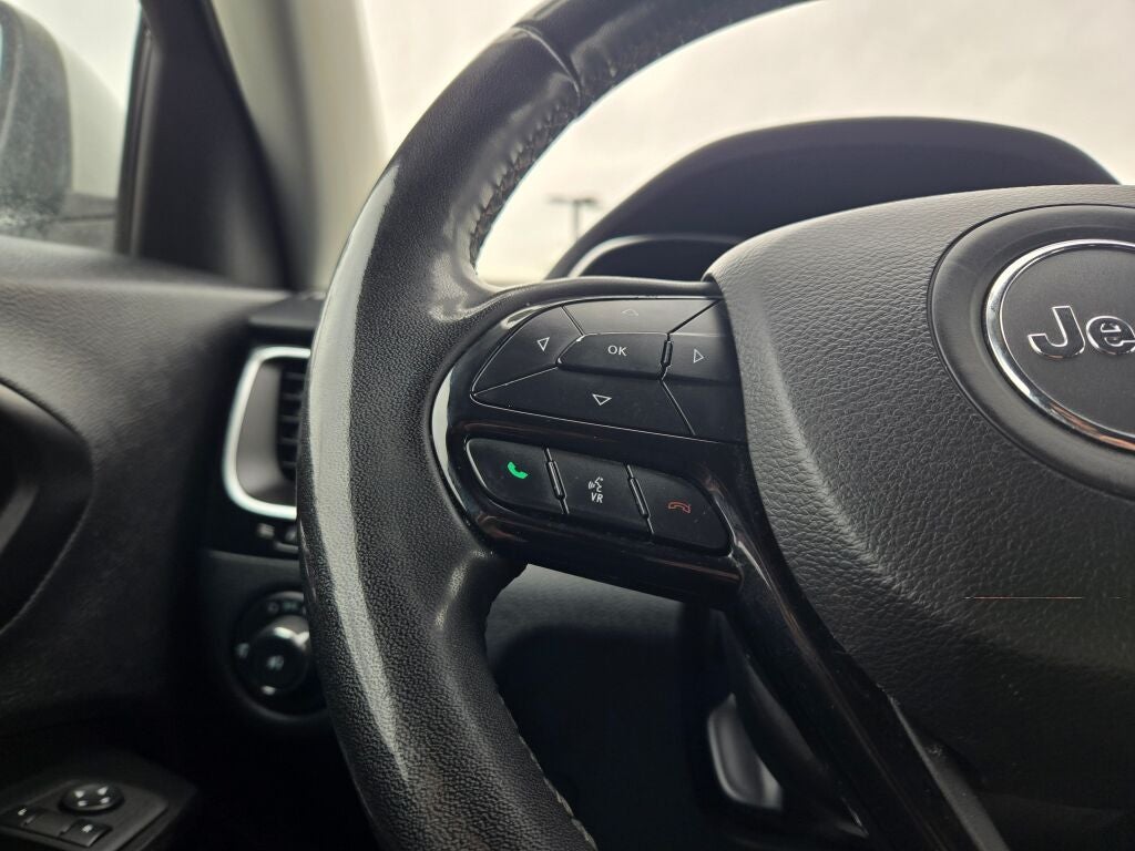 2021 Jeep Cherokee Altitude