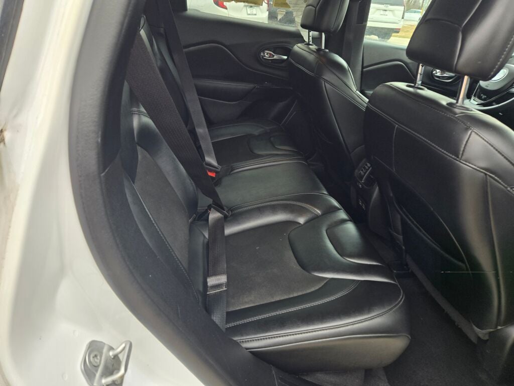 2021 Jeep Cherokee Altitude