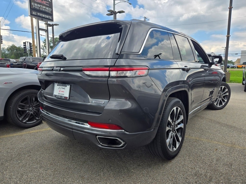 2022 Jeep Grand Cherokee Overland