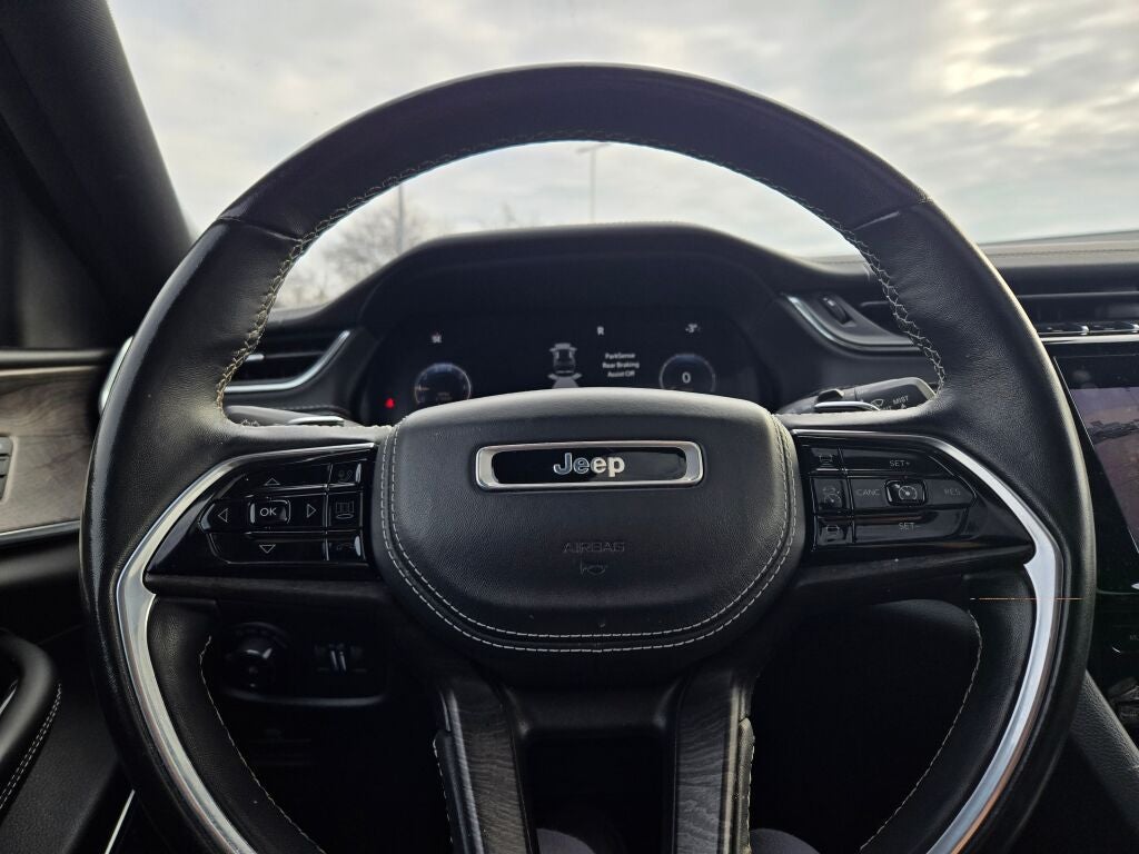 2022 Jeep Grand Cherokee Overland