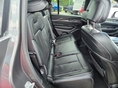 2022 Jeep Grand Cherokee Overland