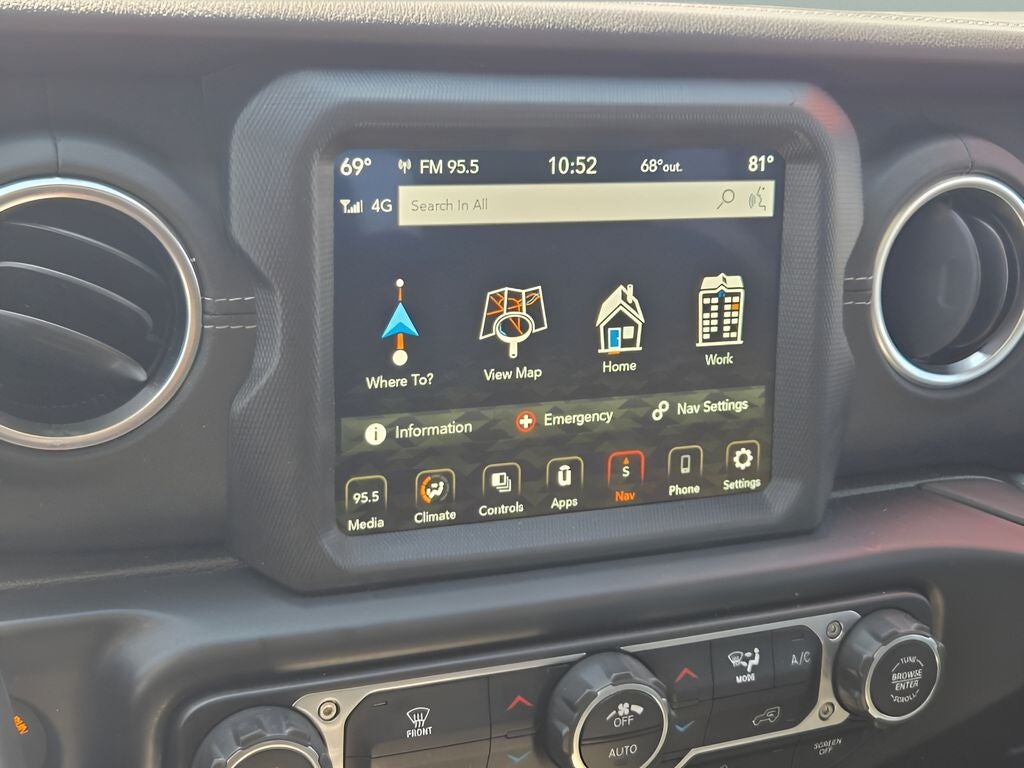 2022 Jeep Gladiator Overland