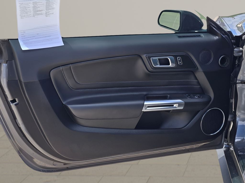 2022 Ford Mustang EcoBoost Premium