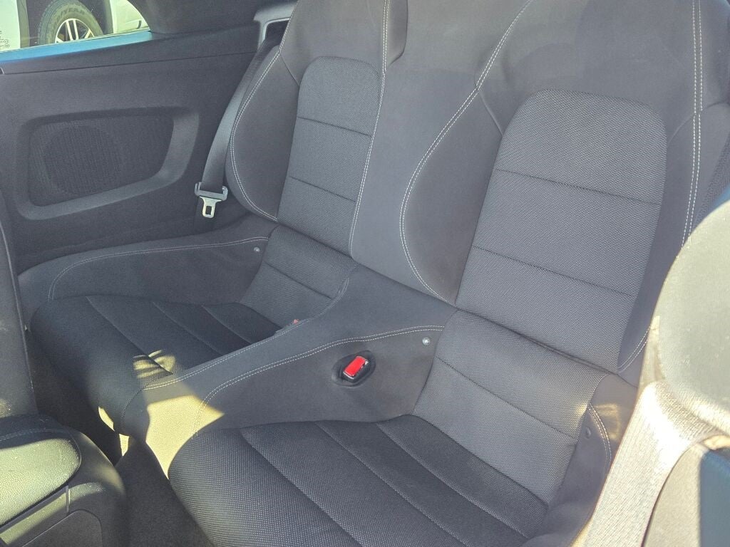 2016 Ford Mustang V6