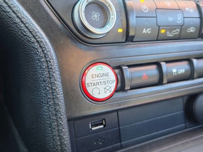 2016 Ford Mustang V6