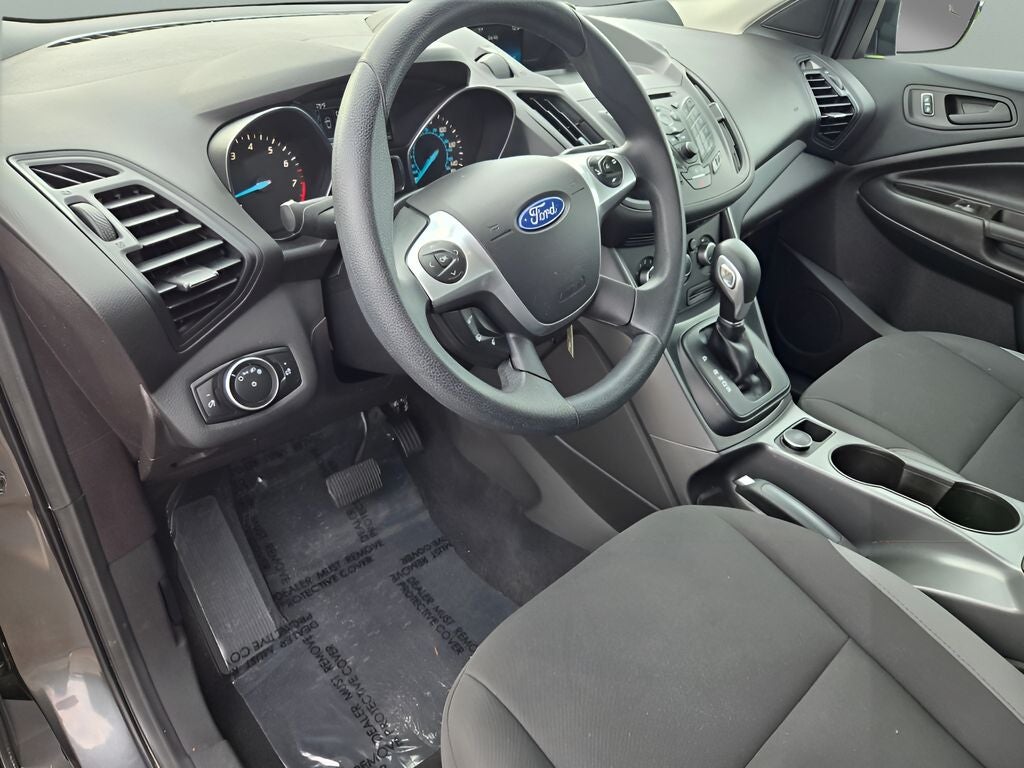 2016 Ford Escape S