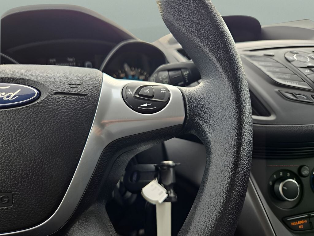 2016 Ford Escape S