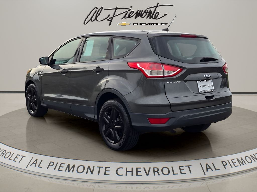 2016 Ford Escape S
