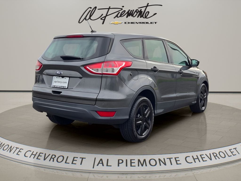 2016 Ford Escape S
