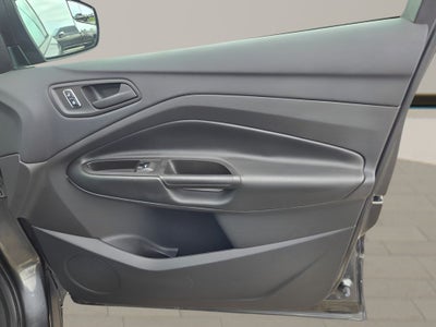 2016 Ford Escape S