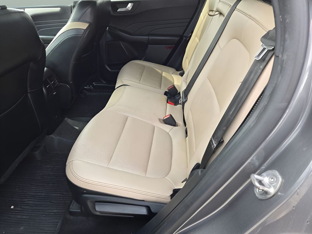 2022 Ford Escape Hybrid SEL