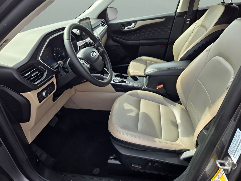2022 Ford Escape Hybrid SEL