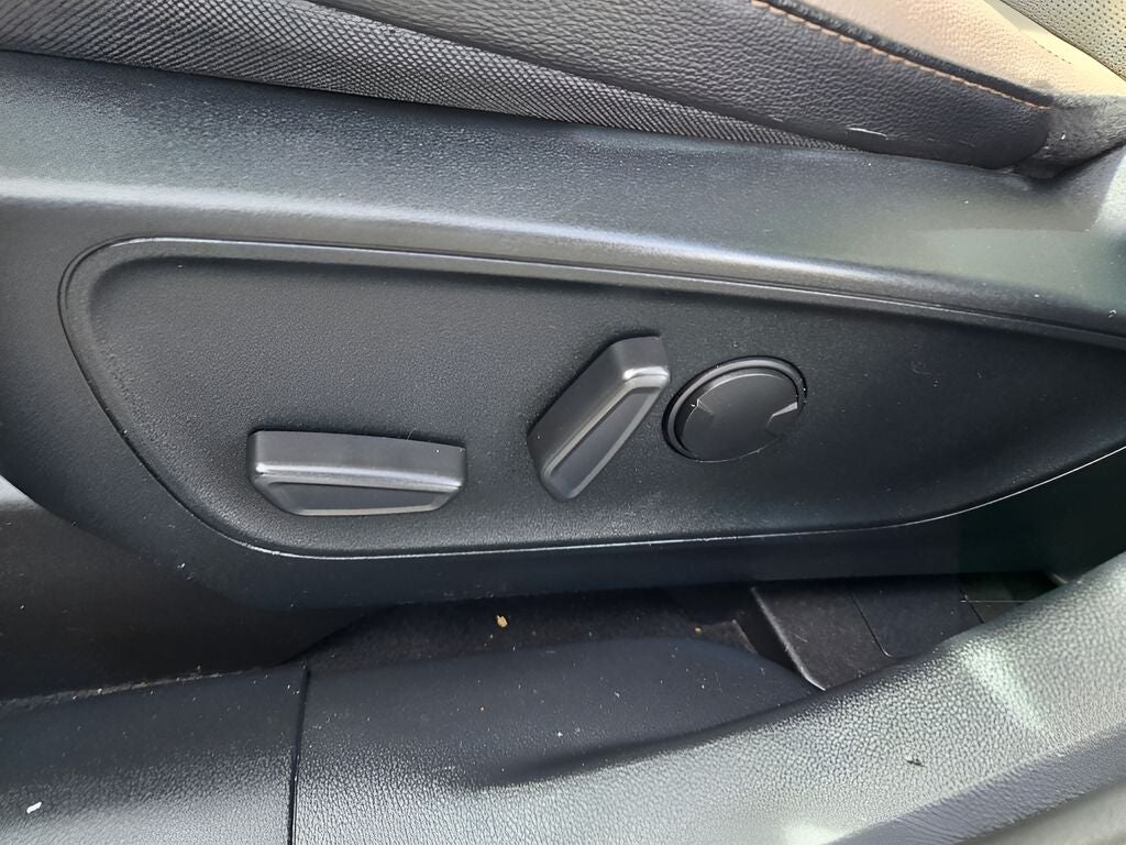 2022 Ford Escape Hybrid SEL