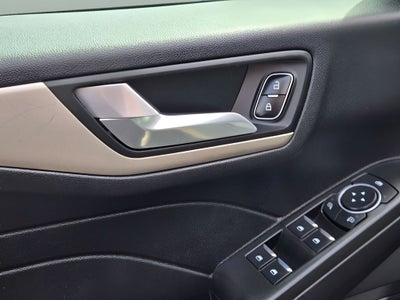 2022 Ford Escape Hybrid SEL