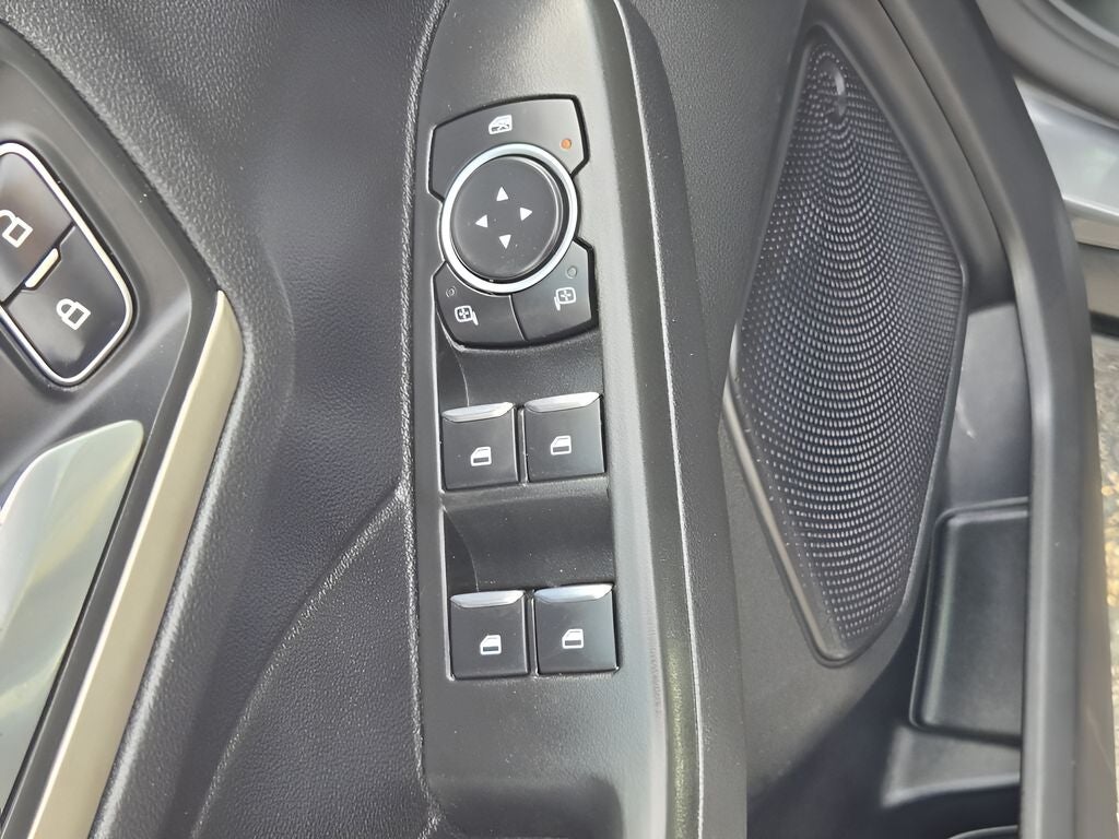2022 Ford Escape Hybrid SEL