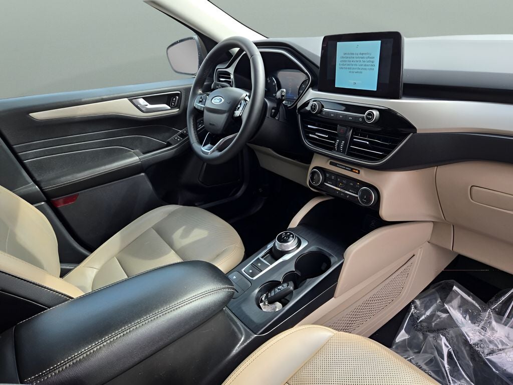 2022 Ford Escape Hybrid SEL