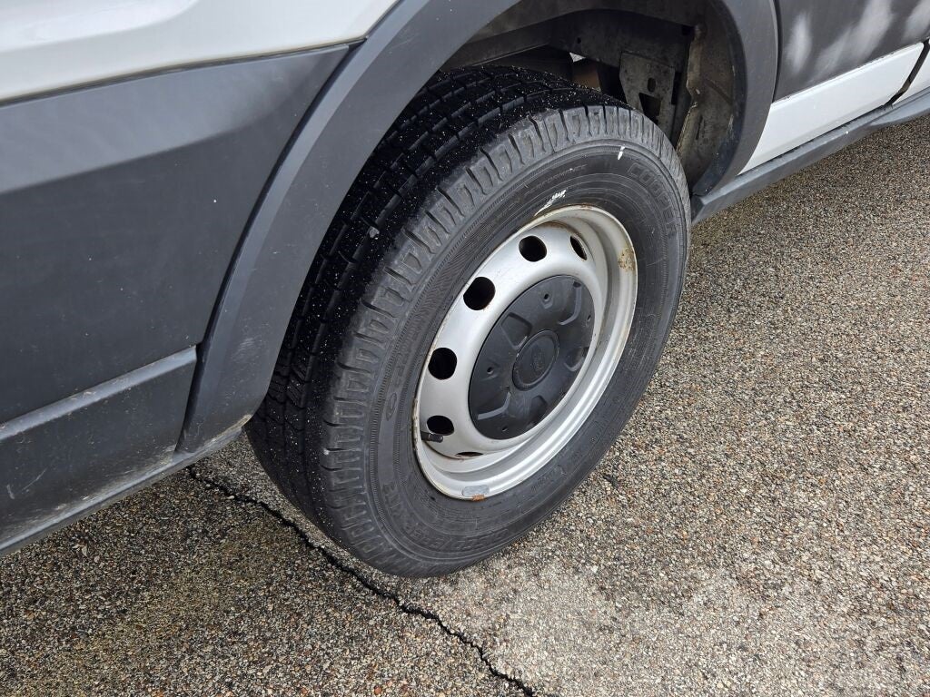 2017 Ford Transit-250 Base