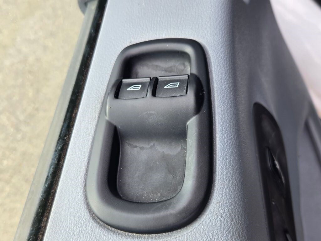 2017 Ford Transit-250 Base