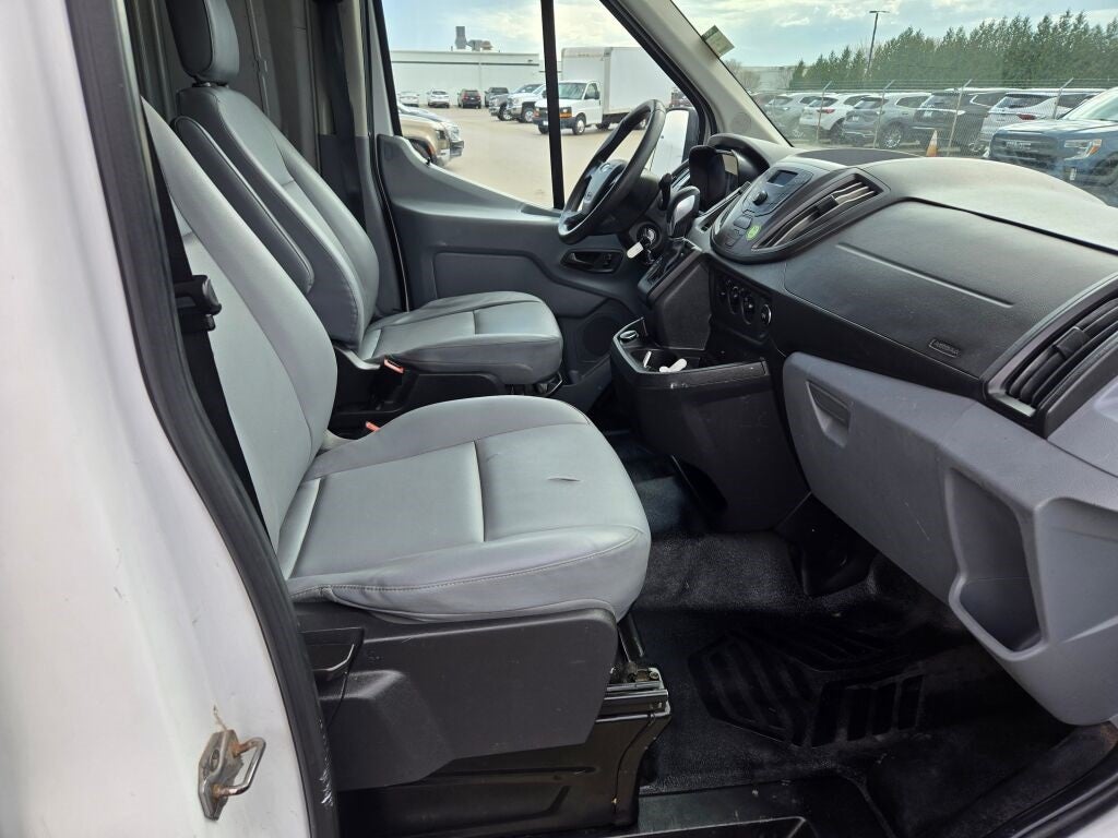 2017 Ford Transit-250 Base