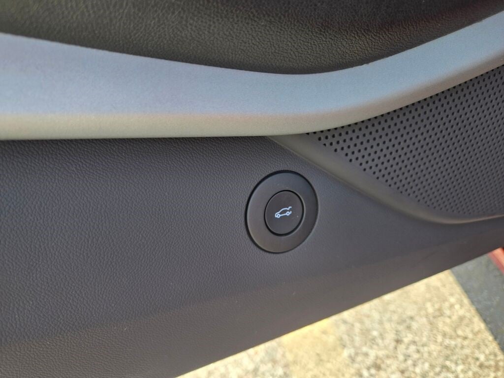 2023 Chevrolet Camaro 2LT 2LT