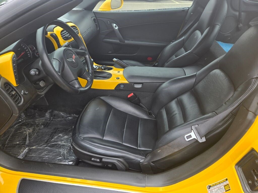 2005 Chevrolet Corvette Base