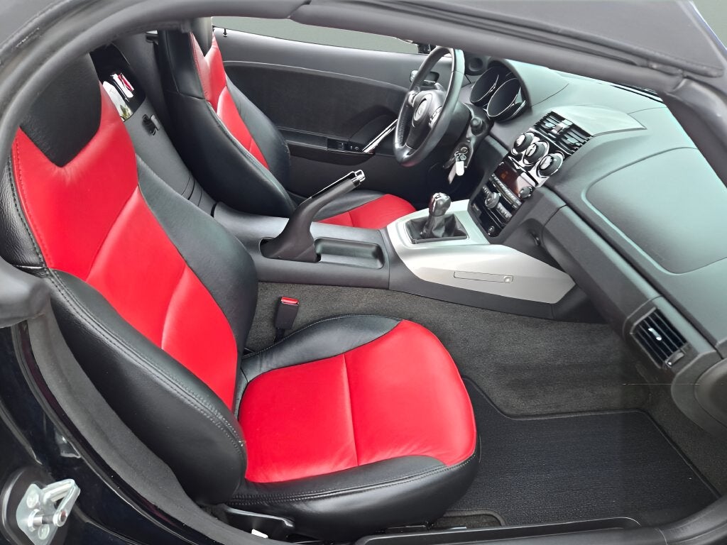 2007 Saturn Sky Red Line