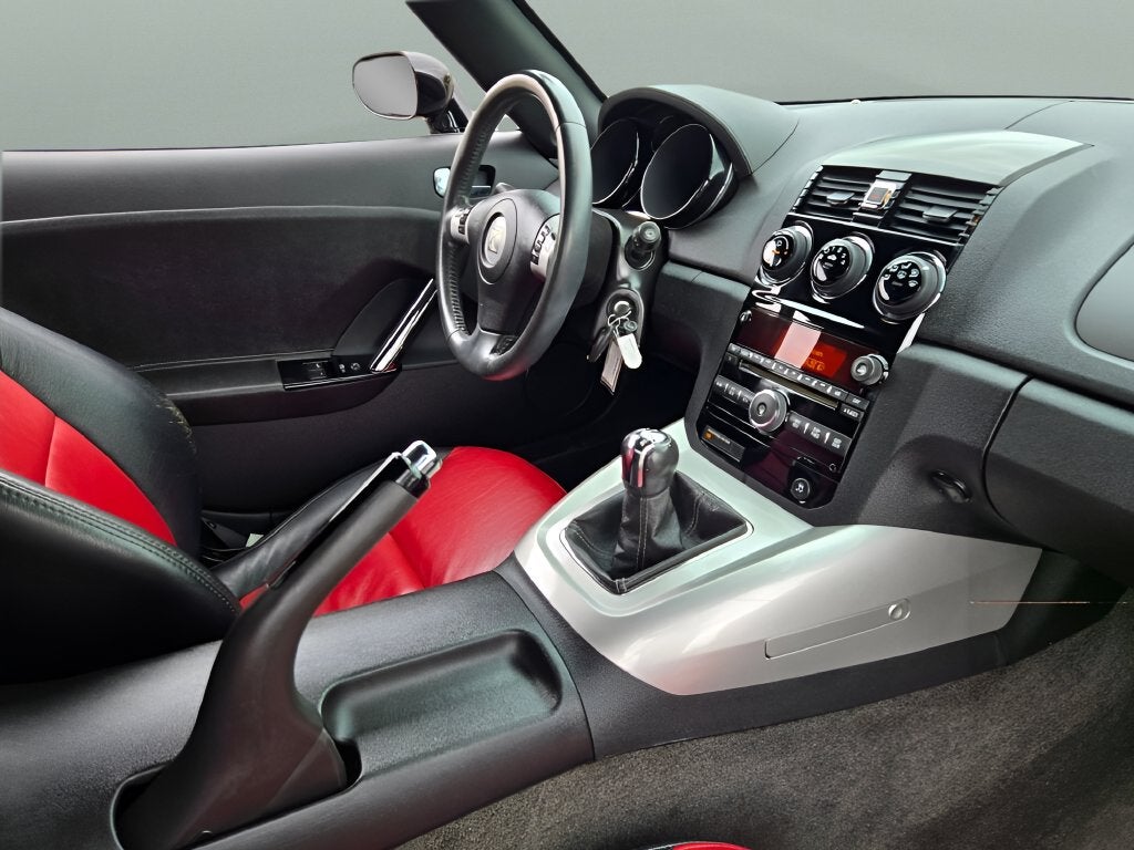 2007 Saturn Sky Red Line