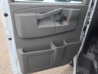 2022 Chevrolet Express 2500 Work Van Cargo