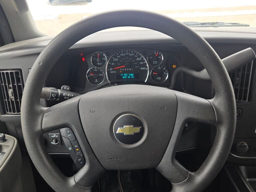 2022 Chevrolet Express 2500 Work Van Cargo