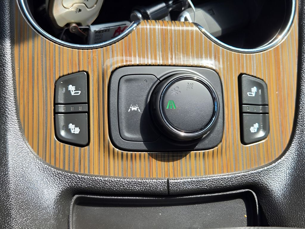 2022 GMC Acadia SLE