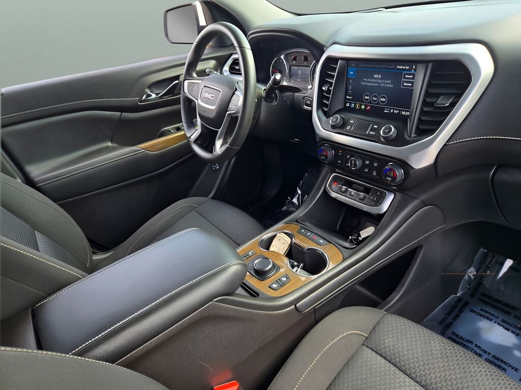 2022 GMC Acadia SLE