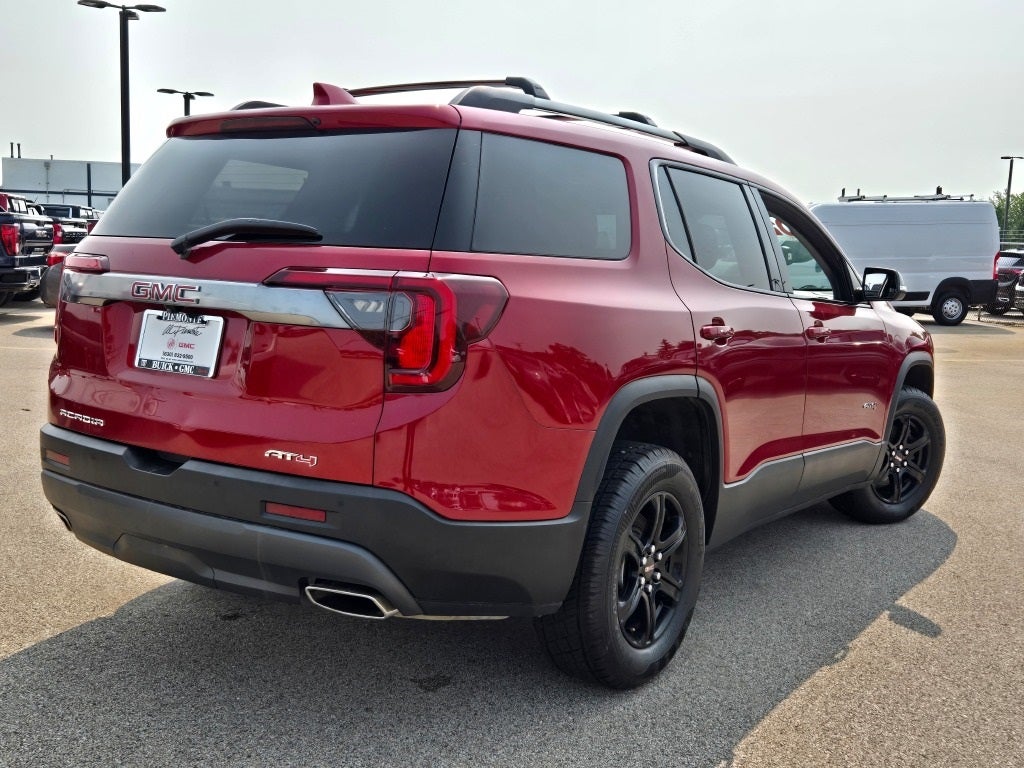 2021 GMC Acadia AT4
