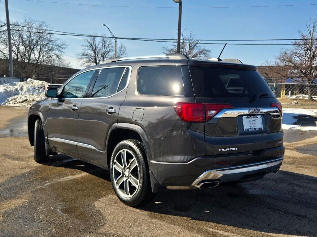 2019 GMC Acadia Denali