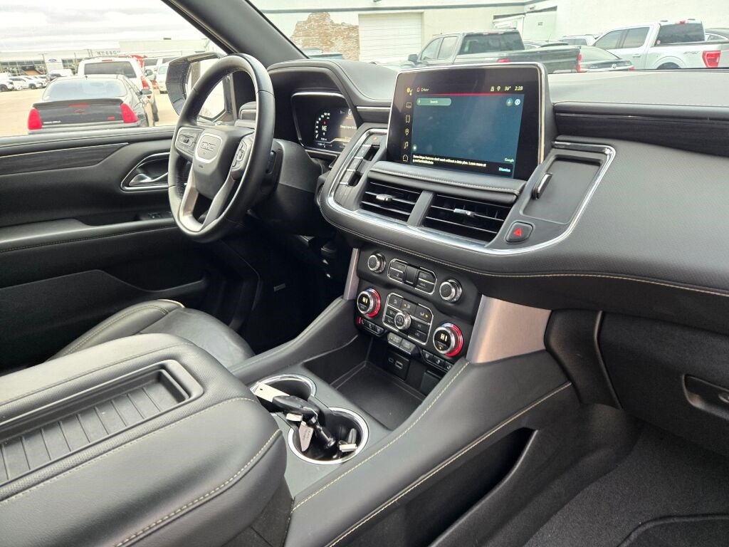 2024 GMC Yukon XL SLT