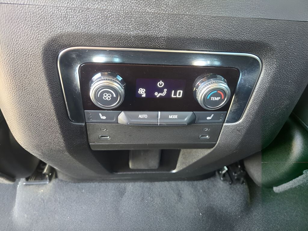 2025 GMC Yukon XL Elevation