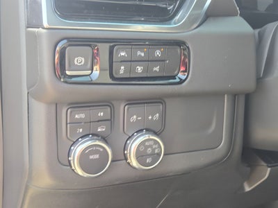 2025 GMC Yukon XL Elevation